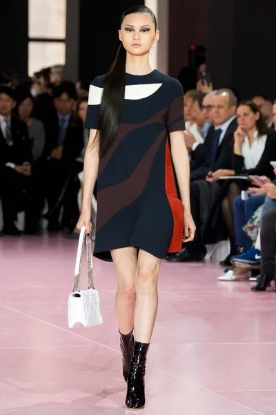 Look 55